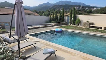 Piscine extérieure