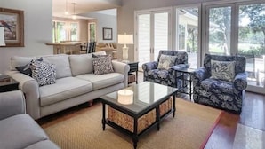 TV - 29 Baynard Cove Road at The Sea Pines Resort (Hilton Head Island)