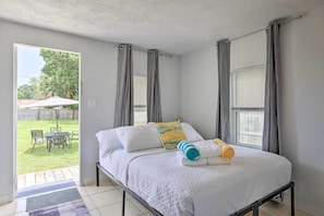 2 chambres, fer et planche à repasser, Internet gratuit, draps fournis