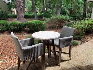 Property grounds - 539 Plantation Club at The Sea Pines Resort (Hilton Head Island)