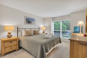 Villa, Multiple Beds, Kitchen (2385 Lighthouse Tennis) | 2 bedrooms, free WiFi, bed sheets