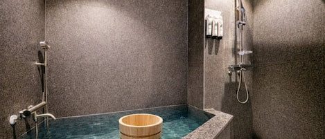 Japanese-style Double Room, 1 Queen Bed, Non Smoking, Mountain View | Bathroom | Hair dryer, bathrobes, slippers, towels