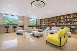 Reception - Daisy Hotel (Yangpyeong)
