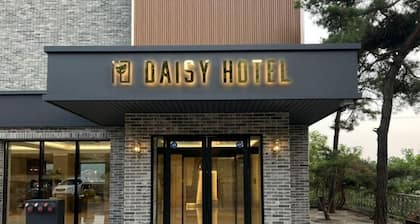 Daisy Hotel