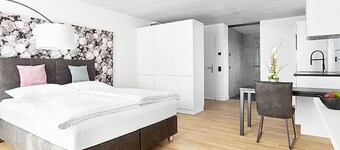 Livisit bergapartment 35 - double room 27 sqm - with south-facing balcony