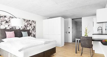 livisit bergapartment 35 - Doppelbettzimmer 27 qm - mit Südbalkon