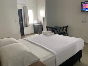 Habitación doble clásica | Wifi gratis y ropa de cama