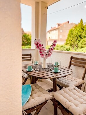 Apartment | Balkon