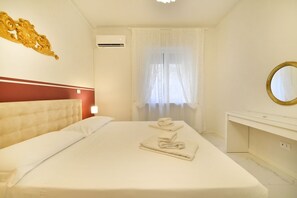 1 Schlafzimmer, BĂŒgeleisen/BĂŒgelbrett, WLAN, BettwĂ€sche