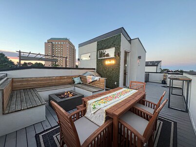Modern Home w/ Rooftop Deck, Fireplace & Stunning City & Mountain Views