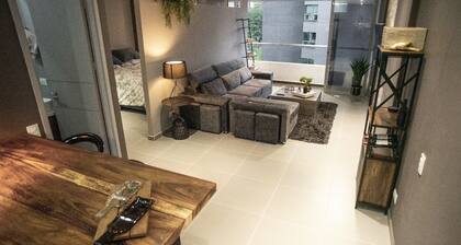 Luxury Loft 5min away from Provenza, Tesoro and top other amenities