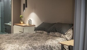 1 bedroom, WiFi - Luxury Loft 5min away from Provenza, Tesoro and top other amenities (Medellín)