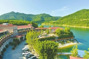 Exterior - Nanbu Shengzhong Lake Holiday Homestay (Nanbu County)