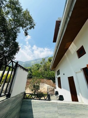 Duplex Studio with Jacuzzi