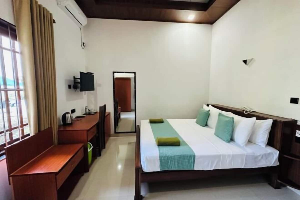 Premium bedding, memory-foam beds, minibar, individually decorated