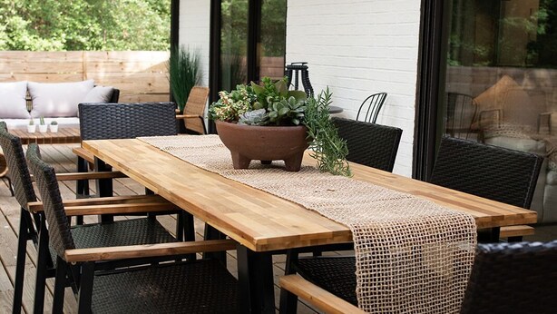 Outdoor dining - CASA ZEN - Tranquil, Cozy, 10 minutes from the Woodlands! (Conroe)
