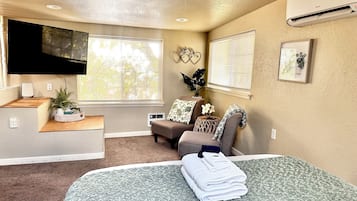 1 Schlafzimmer, Bügeleisen/Bügelbrett, kostenloses WLAN, Bettwäsche