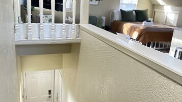 1 Schlafzimmer, Bügeleisen/Bügelbrett, kostenloses WLAN, Bettwäsche