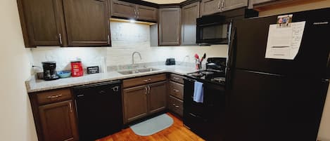 Classic Studio Suite, 1 Bedroom, Non Smoking | 3 bedrooms, free WiFi, bed sheets