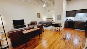 經典開放式套房, 1 間臥室, 非吸煙房 | 免費無線上網、床單