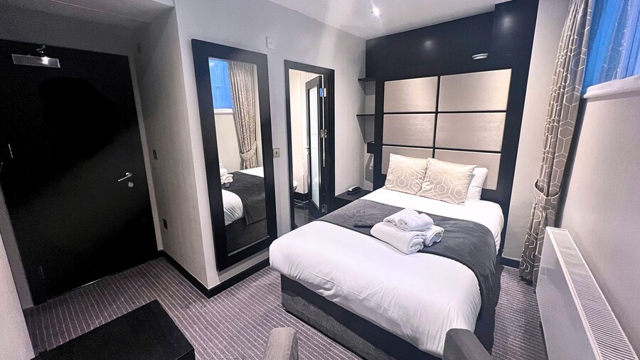 Great St Helen Hotel