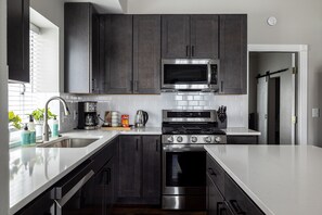 套房 | 私人廚房 | 咖啡機/沖茶器