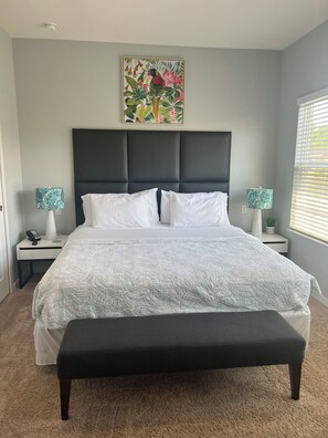 3 Schlafzimmer, Schreibtisch, Bügeleisen/Bügelbrett, kostenloses WLAN