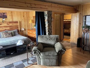 4 habitaciones, escritorio y wifi