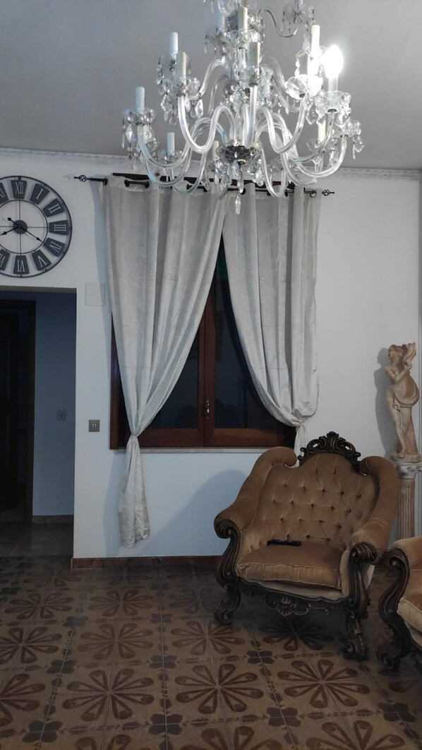 獨棟房屋 | 2 間臥室、熨斗/熨衣板、床單