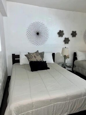 2 bedrooms