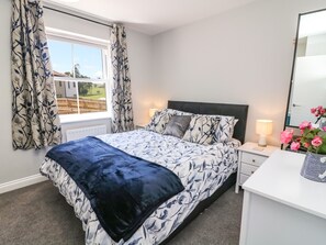 2 bedrooms, individually decorated, individually furnished, free WiFi - Hall View (Kirkby Stephen)