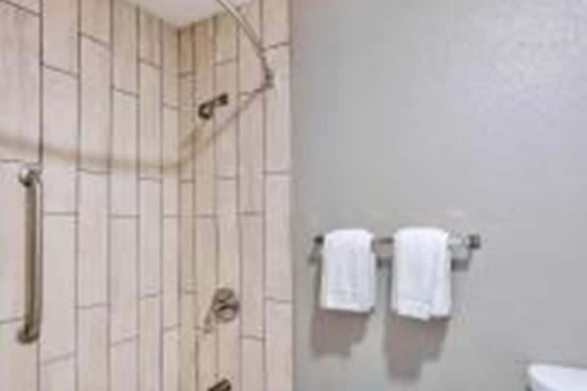 Duschwanne, Handtücher