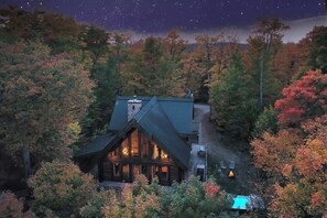 Exterior - Log Cabin w Hot Tub, Beach 10m, near Tremblant (Labelle)