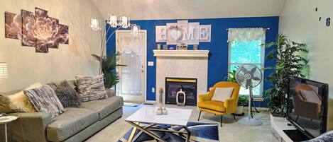 Smart TV, fireplace, computer monitors