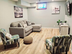 Smart TV, fireplace, foosball, table tennis