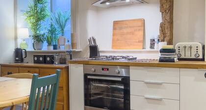 The Old Surgery - Salisbury