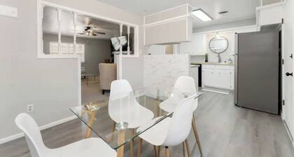 Self Check-in / Full kitchen / Central location