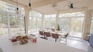Dining - La Conception Chalet, Fireplace & Nature Views (La Conception)