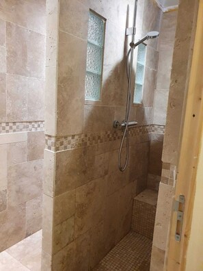 Dusche