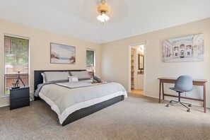 Desk, iron/ironing board, WiFi, bed sheets