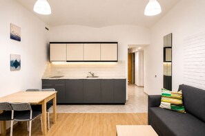 Classic Apartment, 1 Bedroom | Private kitchen | Fridge, microwave, stovetop, dishwasher