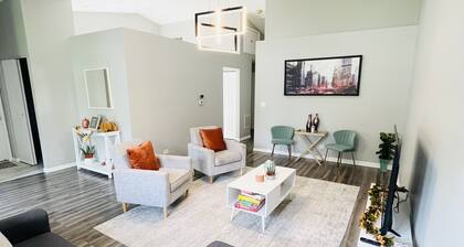 Roxan Cozy Corner Mundelene
Sailor’s Welcome House/ Navel Family Retreat