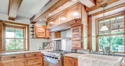 A cozy, beautifully renovated 1829 farmhouse