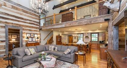 A Bourbon Connoisseur's dream is where you will find Rolling Fork Farm