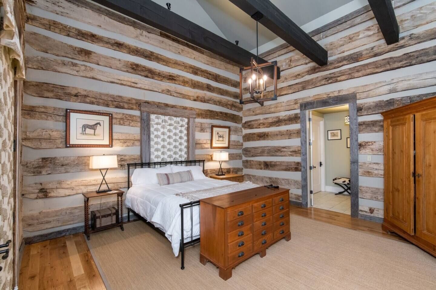 5 bedrooms, iron/ironing board, travel crib, free WiFi