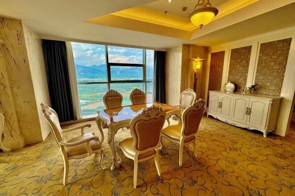 Room - Hongbo Hotel (Gengma)