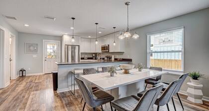 Seascape - YellowđŒPRIVATE POOLâïž3-MIN WALK to BCHâïž