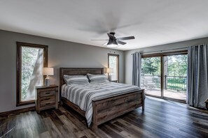 4 Schlafzimmer, Schreibtisch, kostenloses WLAN, Bettwäsche