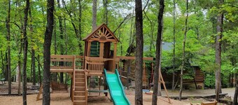 Cabin #9 The Spruce-Log cabin on Table Rock Lake