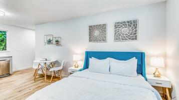 熨斗/熨衣板、上网接入、床单